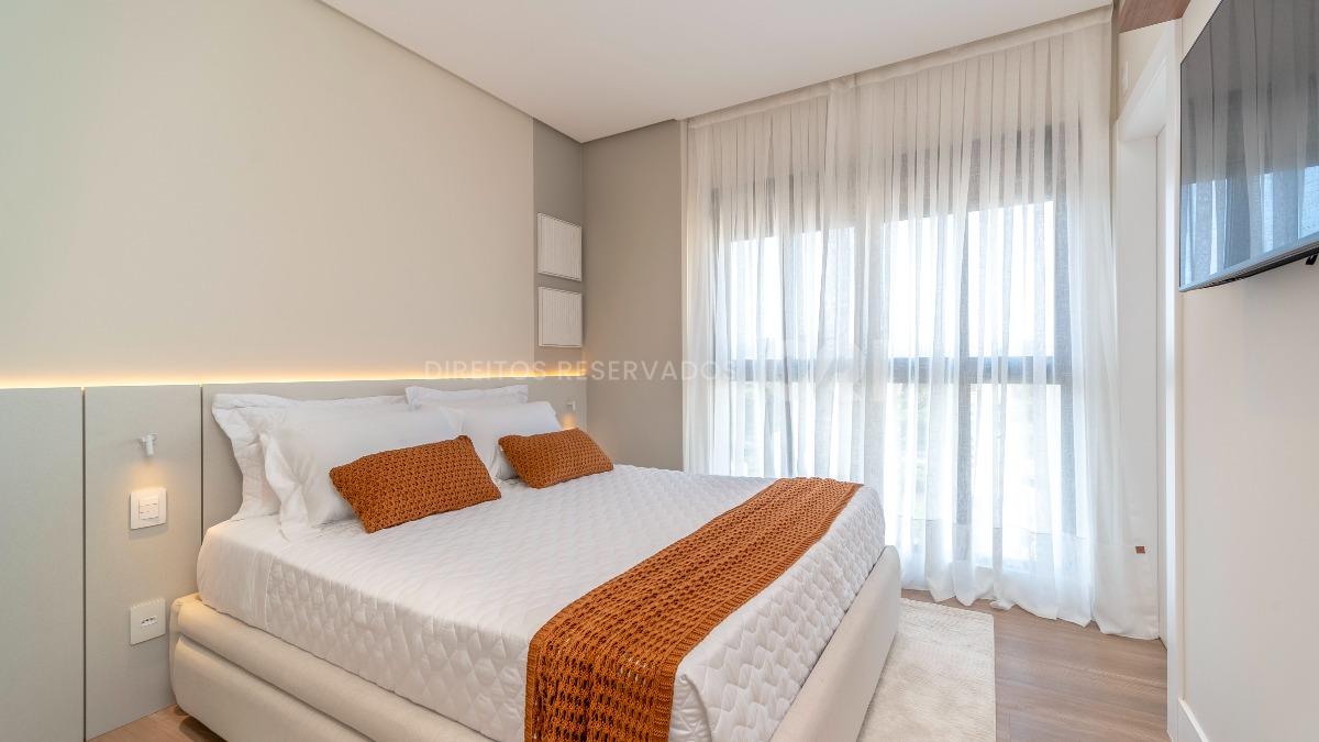 Apartamento com 4 Suítes no South Beach na Barra Sul em Balneário Camboriú