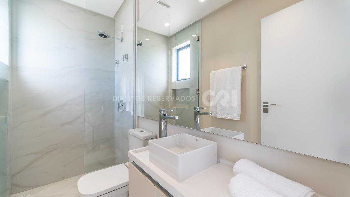 Apartamento com 4 Suítes no South Beach na Barra Sul em Balneário Camboriú
