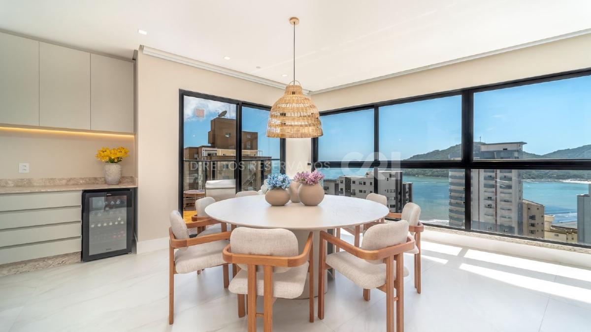 Apartamento com 4 Suítes no South Beach na Barra Sul em Balneário Camboriú