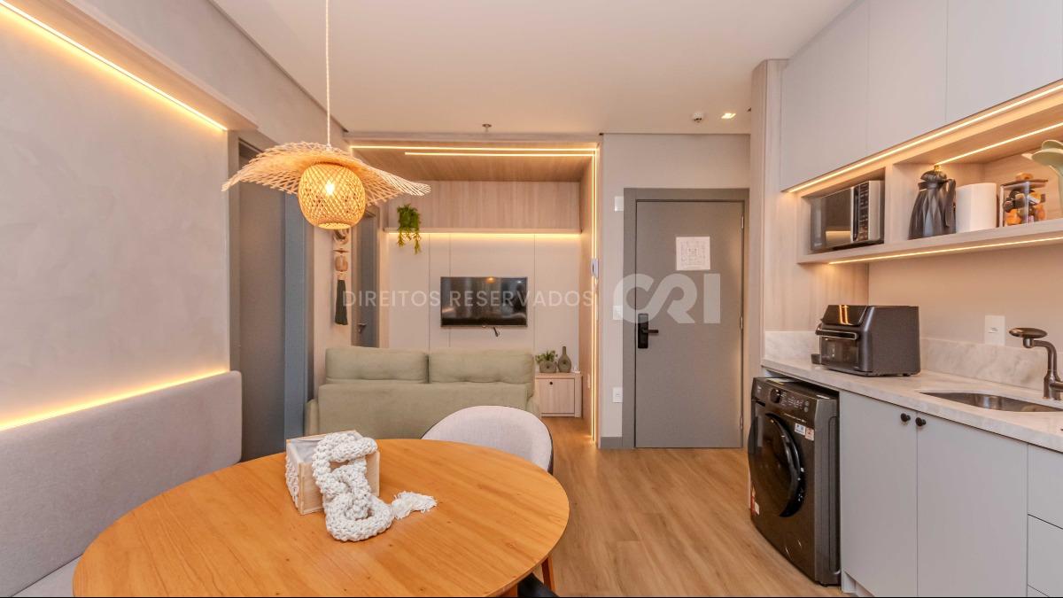 Apartamento com 1 Suíte no New York em Meia Praia, Itapema 