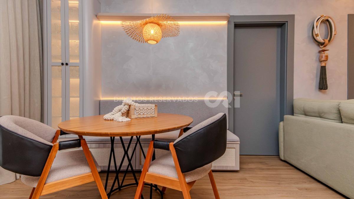Apartamento com 1 Suíte no New York em Meia Praia, Itapema 