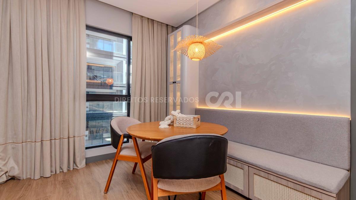 Apartamento com 1 Suíte no New York em Meia Praia, Itapema 