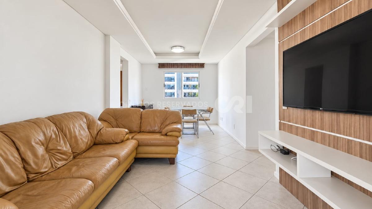 Apartamento com 2 Dormitórios no Residencial Mero, Centro de Balneário Camboriú