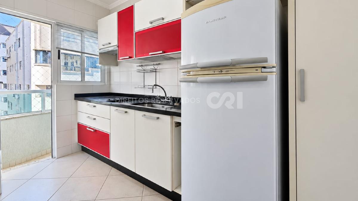 Apartamento com 2 Dormitórios no Residencial Mero, Centro de Balneário Camboriú