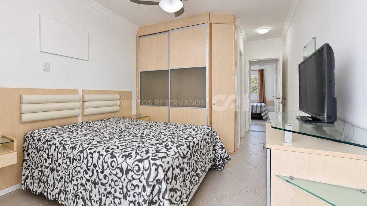 Apartamento com 2 Dormitórios no Residencial Mero, Centro de Balneário Camboriú