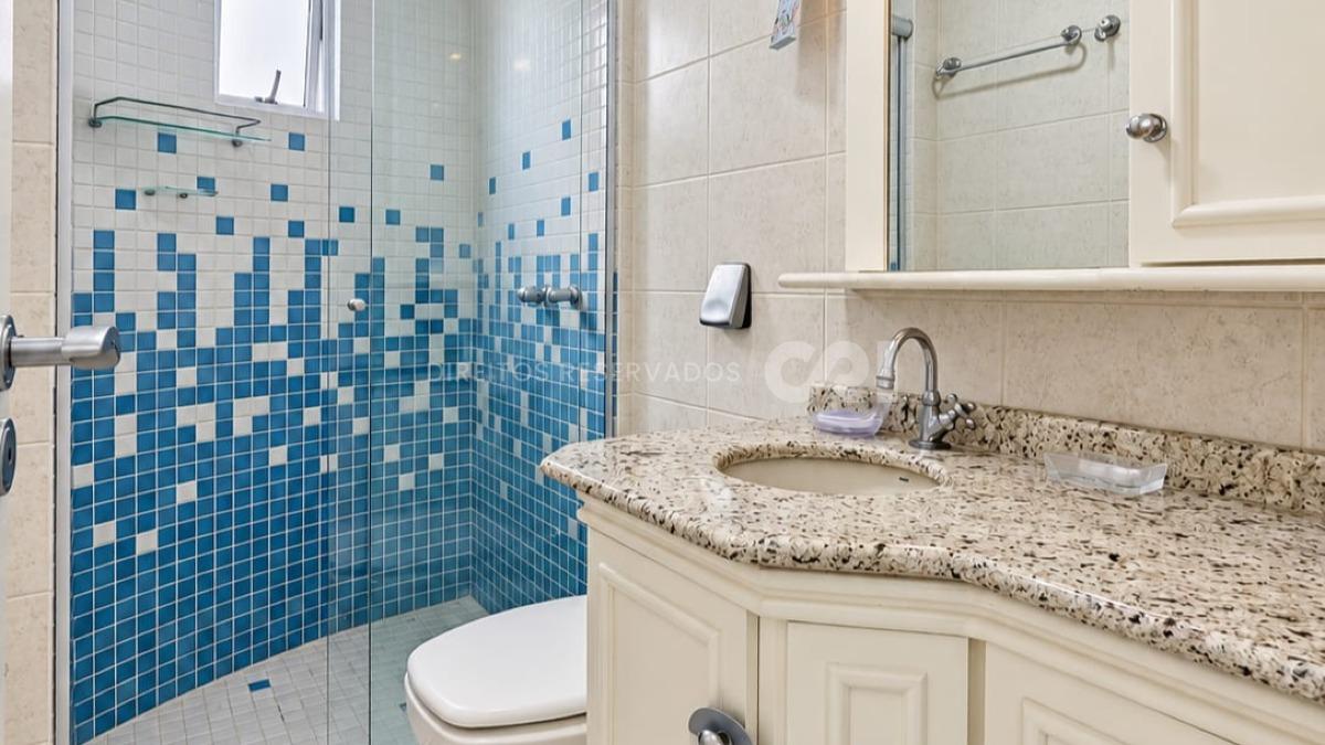 Apartamento com 2 Dormitórios no Residencial Mero, Centro de Balneário Camboriú