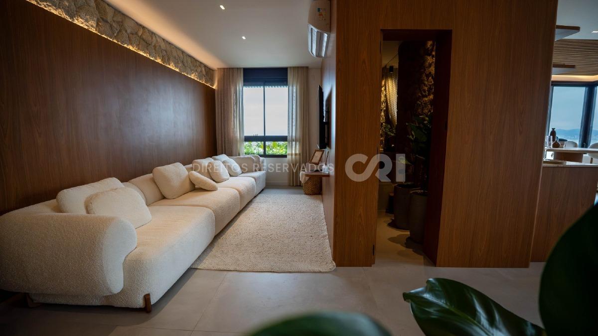 Apartamento com 4 Suítes no Mayfair, Centro de Itapema