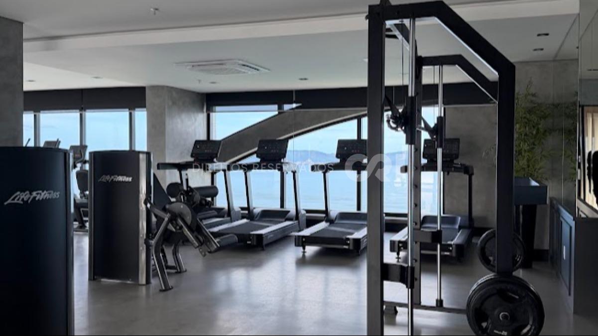 Apartamento com 165m² 4 suítes no Edifício Number One no Centro de Itapema