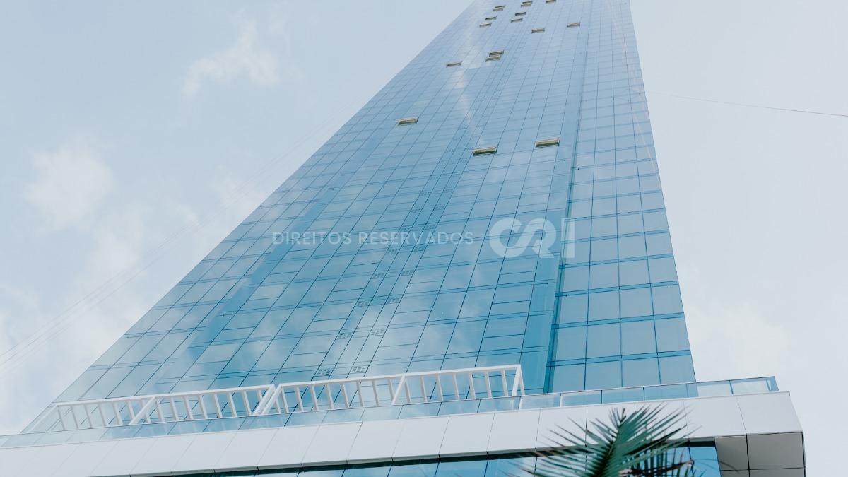 Apartamento com 4 suítes no Boreal Tower, na Barra Norte de Balneário Camboriú