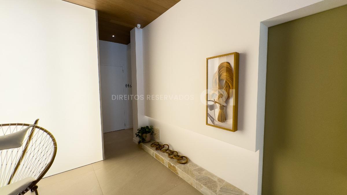  Apartamento com 3 suítes e 2 vagas no Edifício DOM no Centro em Balneário Camboriú