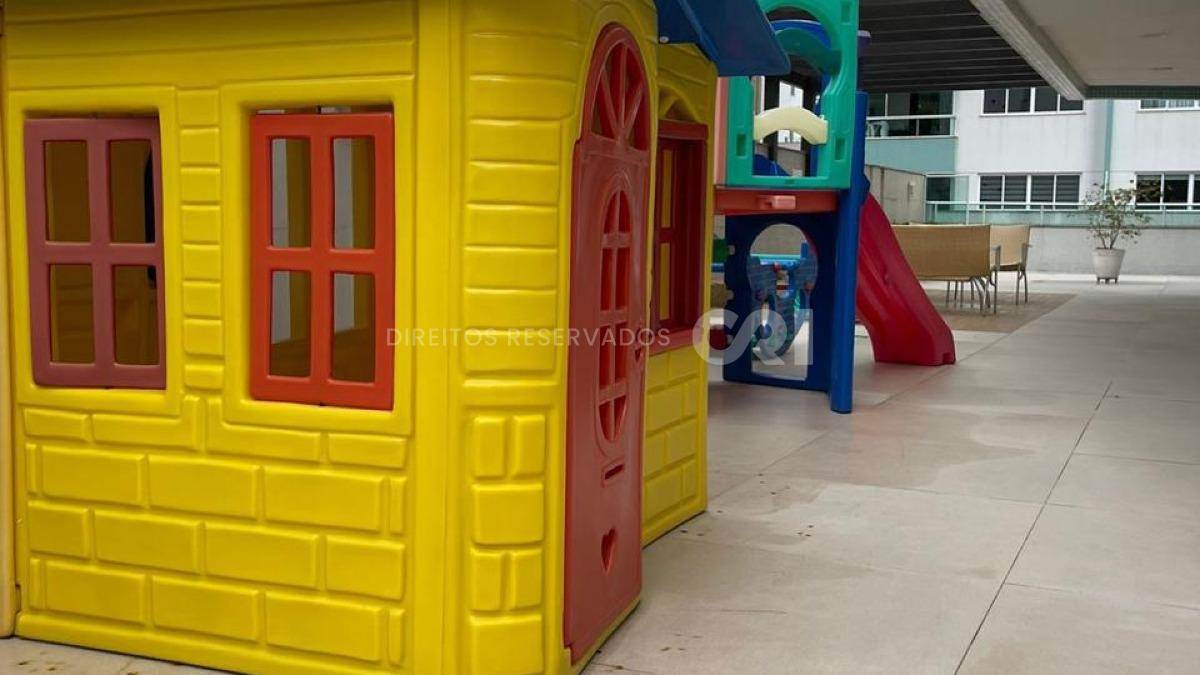Apartamento com 3 Suítes no Torre d’ Napoli no Centro de Balneário Camboriú