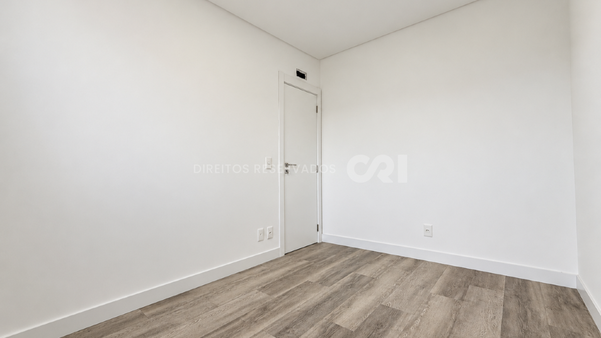 Apartamento com 2 dormitórios no Brava Hill Residence na Praia Brava em Itajaí