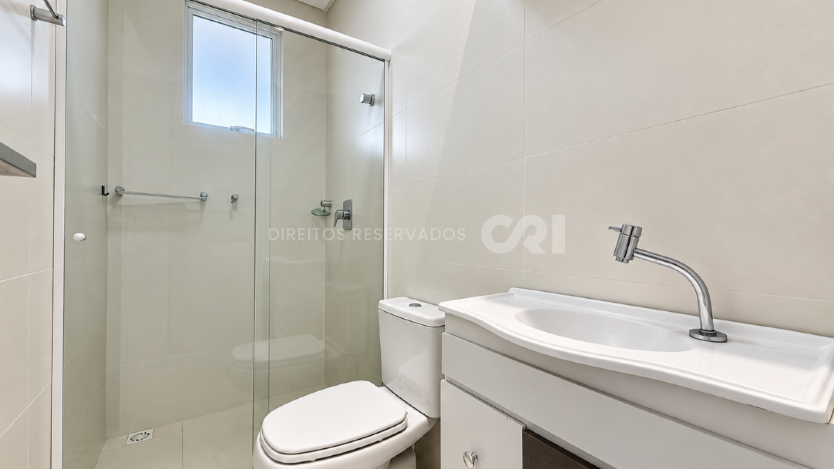 Apartamento com 2 dormitórios no Brava Hill Residence na Praia Brava em Itajaí