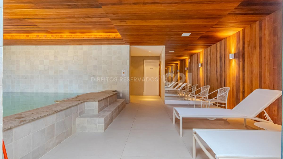 Apartamento com 3 Suítes no Ocean Wind na Praia Brava em Itajaí