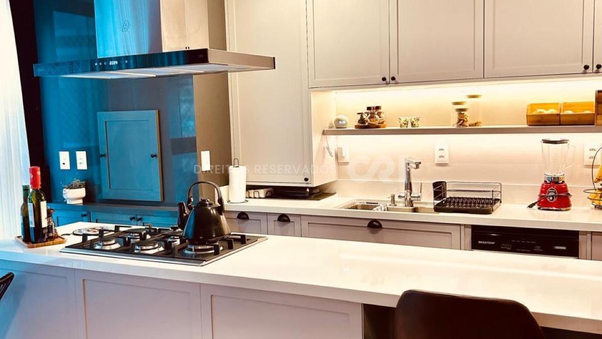 Apartamento com 3 Dormitórios no Sun Coast Residence no Bairro Fazenda em Itajaí