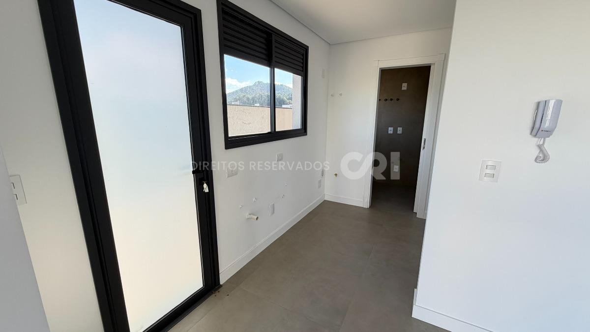 Apartamento com 3 Suítes no Lagom no Centro de Balneário Camboriú