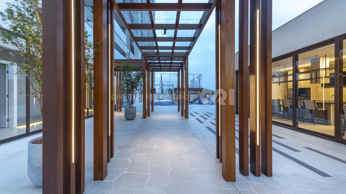 Apartamento com 3 Quartos no Torres da Brava na Praia Brava em Itajaí