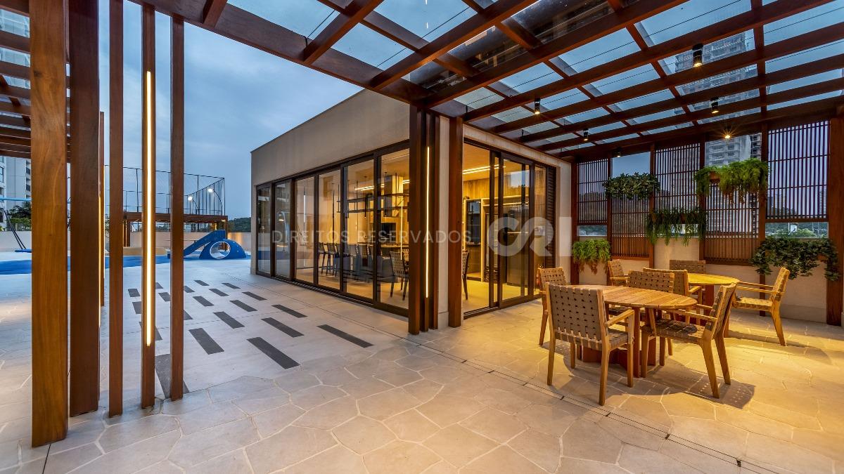 Apartamento com 2 Suítes no Torres da Brava Sirena na Praia Brava em Itajaí