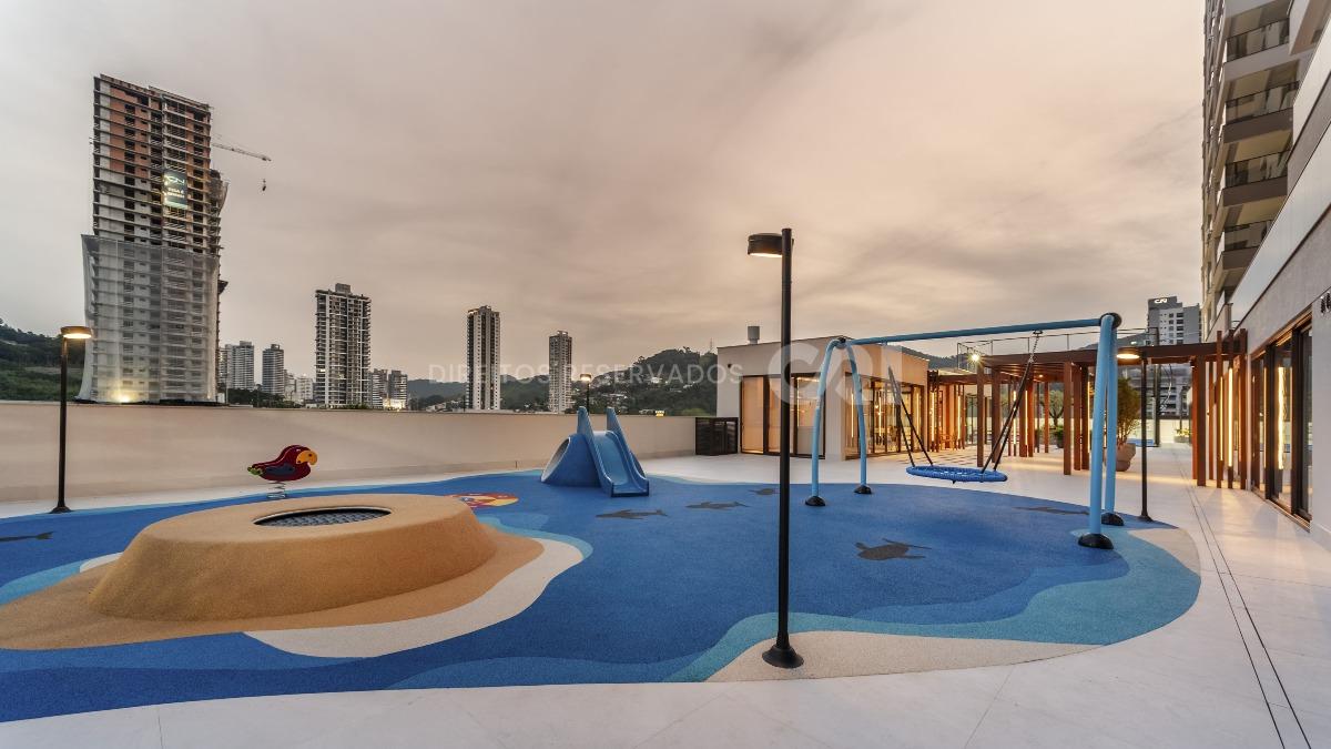Apartamento com 2 Suítes no Torres da Brava Sirena na Praia Brava em Itajaí