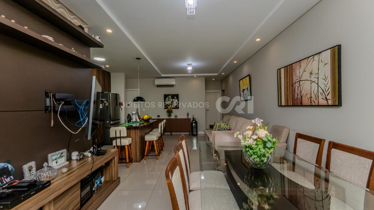 Apartamento Diferenciado com 3 Quartos no Sun Island, Centro de Balneário Camboriú