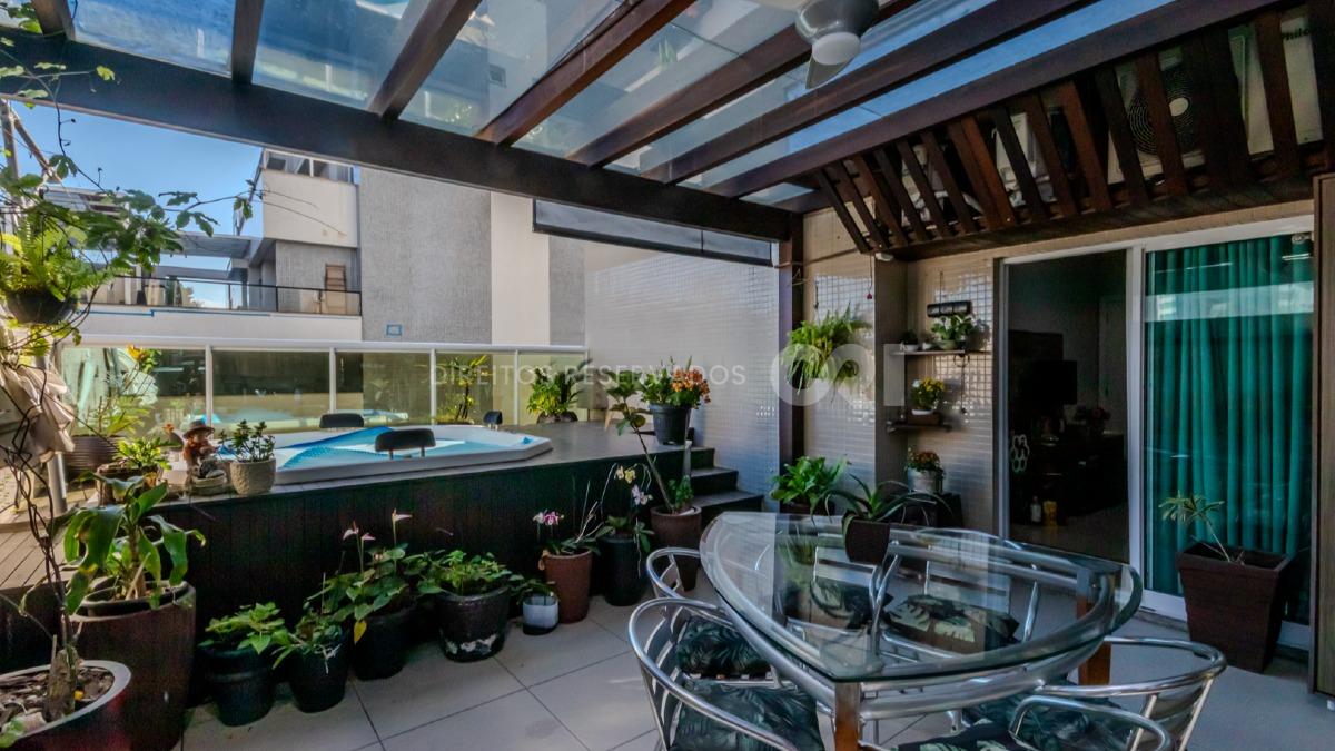 Apartamento Diferenciado com 3 Quartos no Sun Island, Centro de Balneário Camboriú