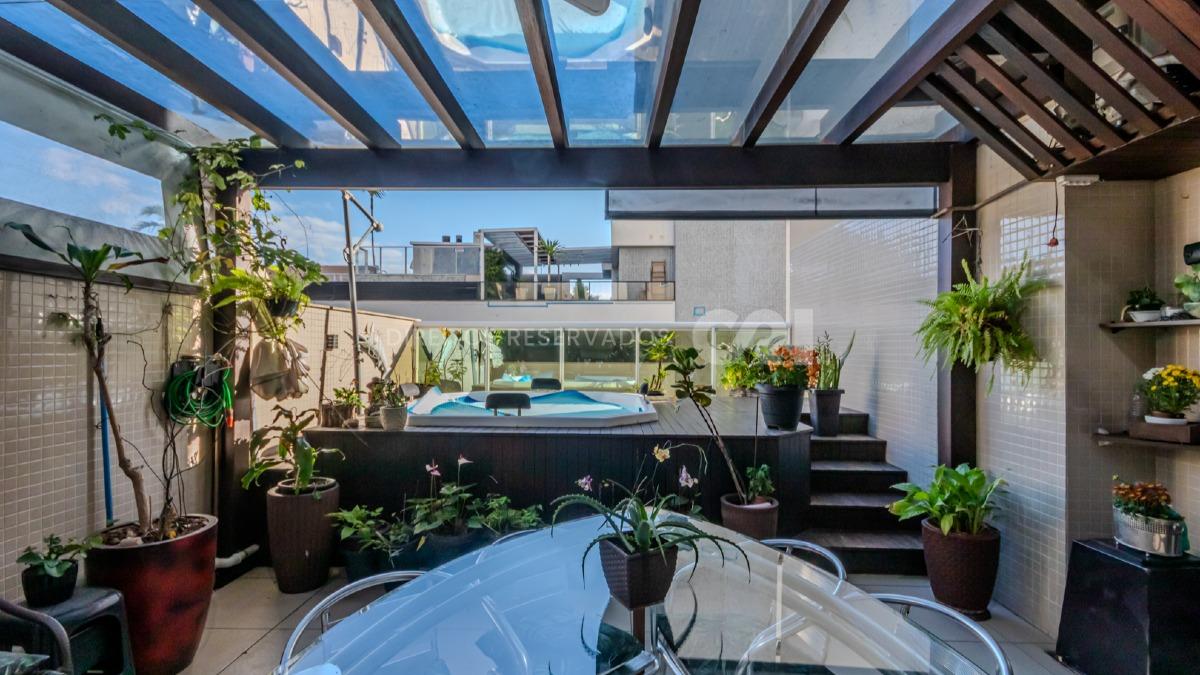 Apartamento Diferenciado com 3 Quartos no Sun Island, Centro de Balneário Camboriú