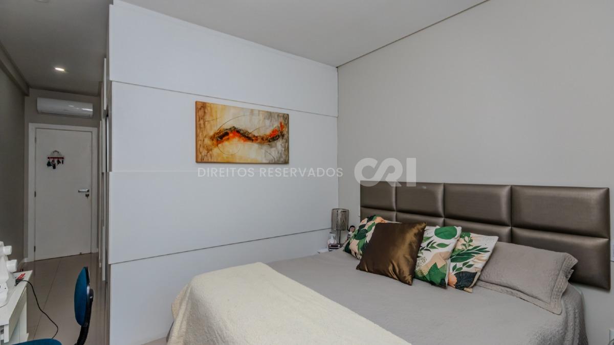 Apartamento Diferenciado com 3 Quartos no Sun Island, Centro de Balneário Camboriú