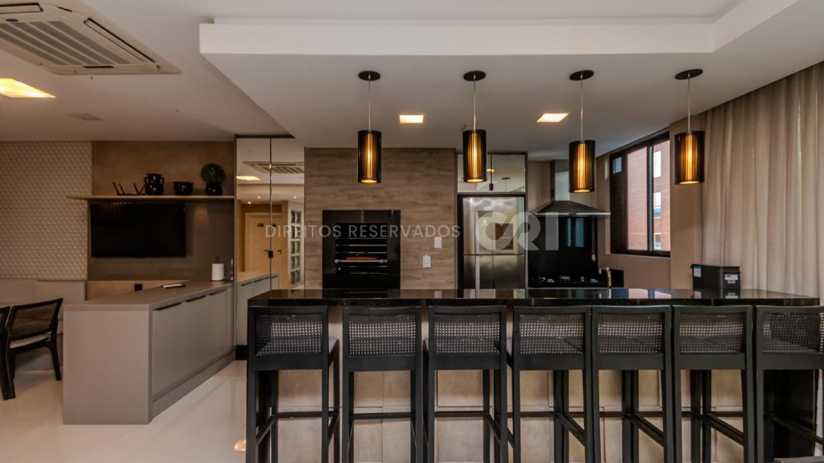 Apartamento Diferenciado com 3 Quartos no Sun Island, Centro de Balneário Camboriú