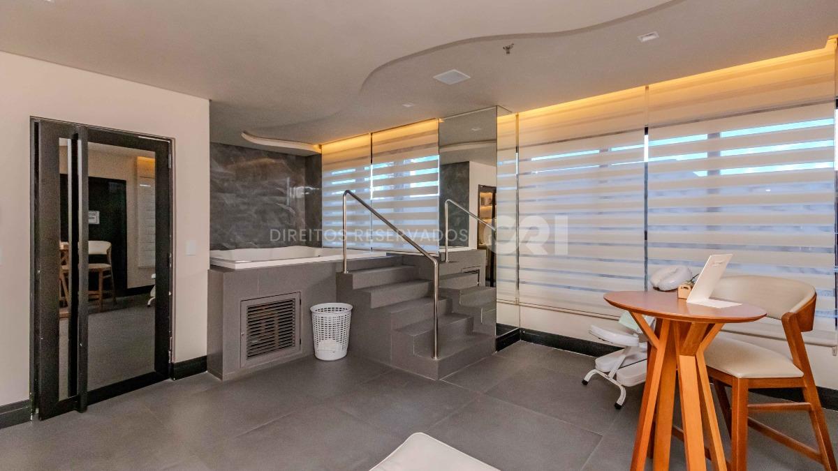 Flat no Edifício New York Tower na Meia Praia em Itapema