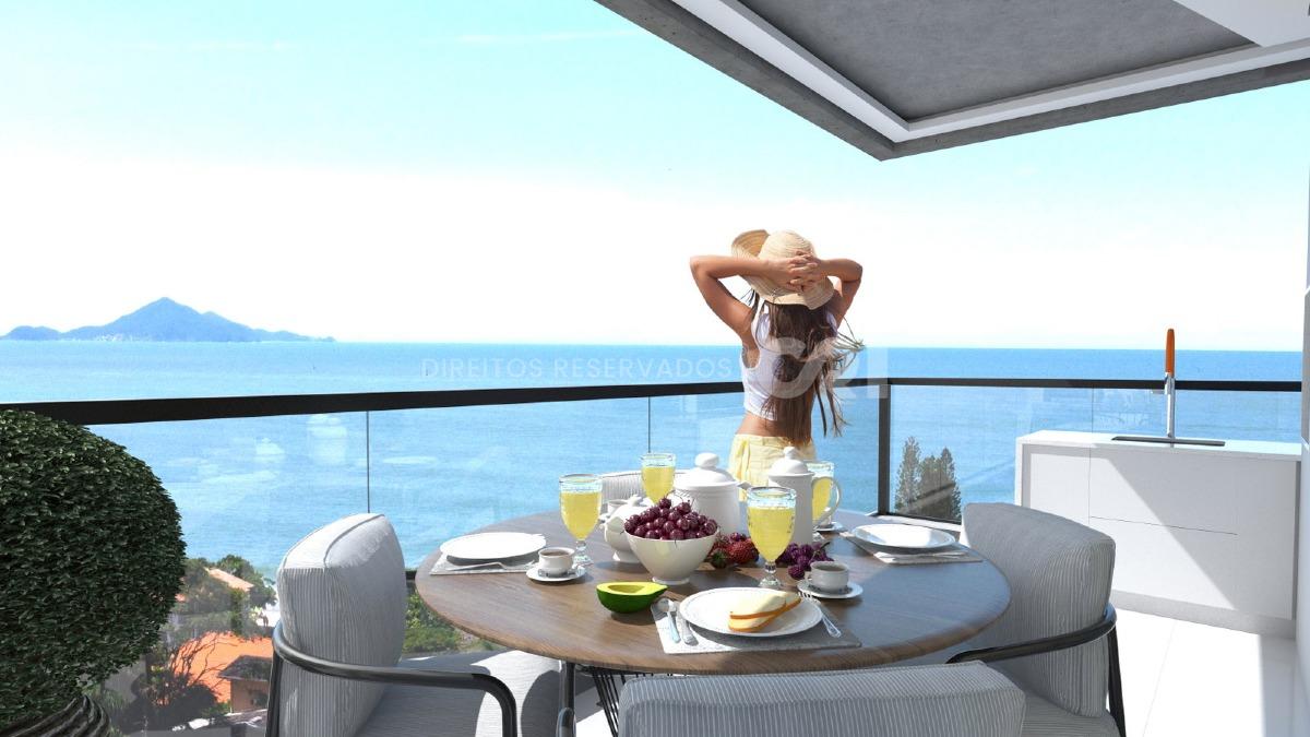 Apartamento com 3 Suítes no Acquamarine na Praia de Cabeçudas em Itajaí