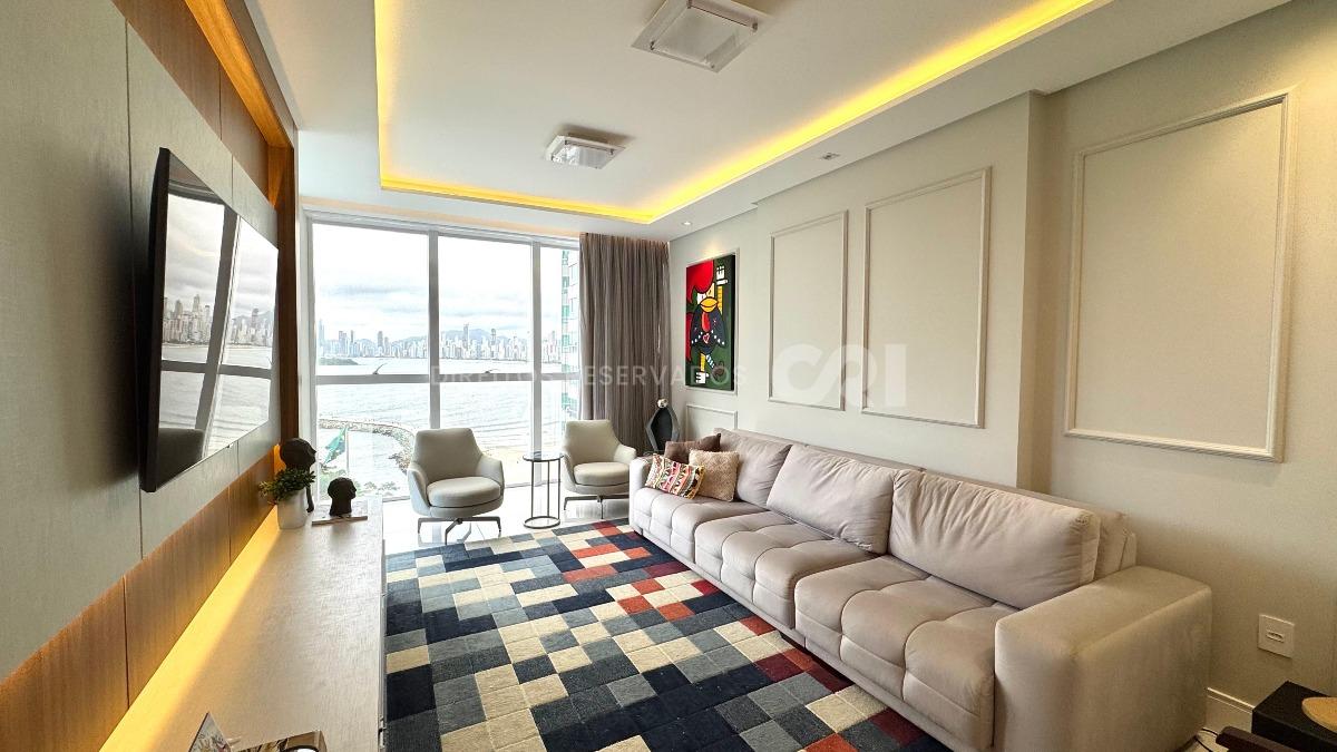 Apartamento com 4 Suítes no Italian no Pioneiros em Balneário Camboriú