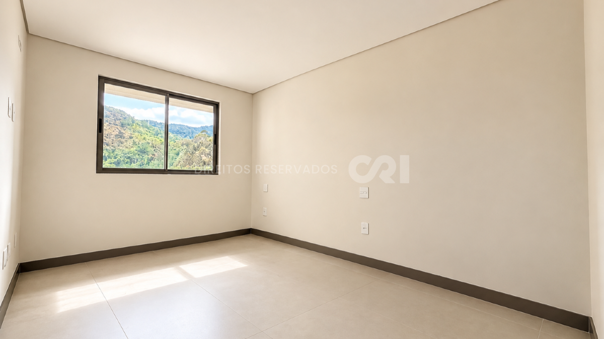 Apartamento com 2 Dormitórios no Edifício Soul Brava Club na Praia Brava em Itajaí