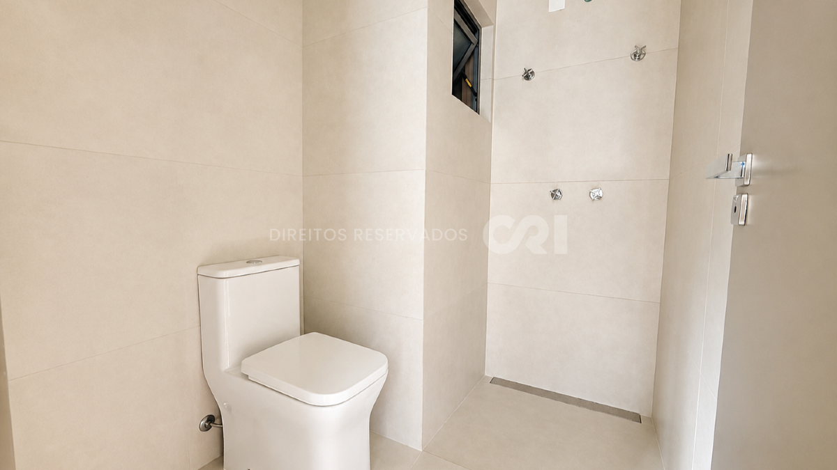 Apartamento com 2 Dormitórios no Edifício Soul Brava Club na Praia Brava em Itajaí