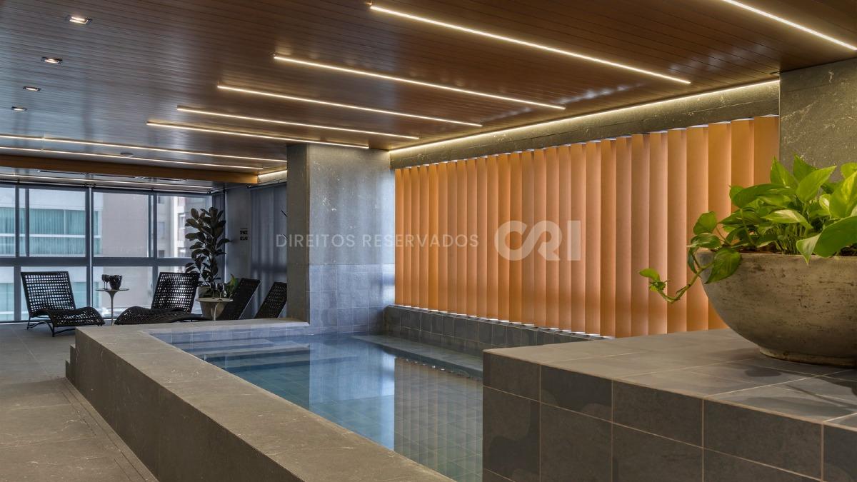 Cobertura com 4 suítes no Edifício Timeless no Centro em Balneário Camboriú