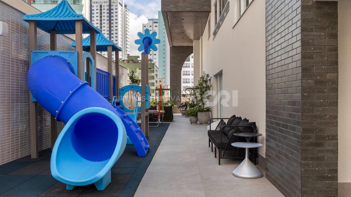 Cobertura com 4 suítes no Edifício Timeless no Centro em Balneário Camboriú