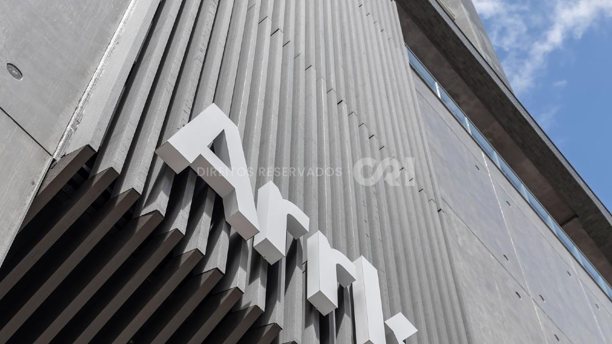 Cobertura com 4 suítes no Edifício Timeless no Centro em Balneário Camboriú