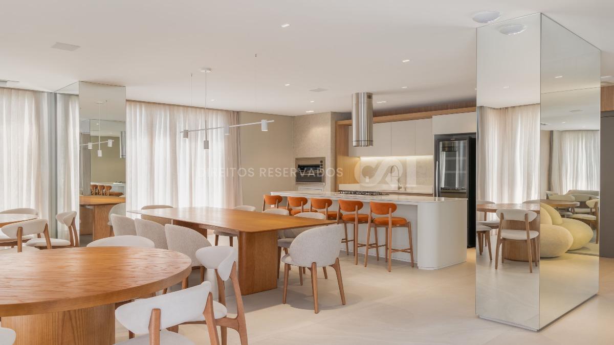 Apartamento com 03 Quartos no Monte Solaro no Centro em Itajaí