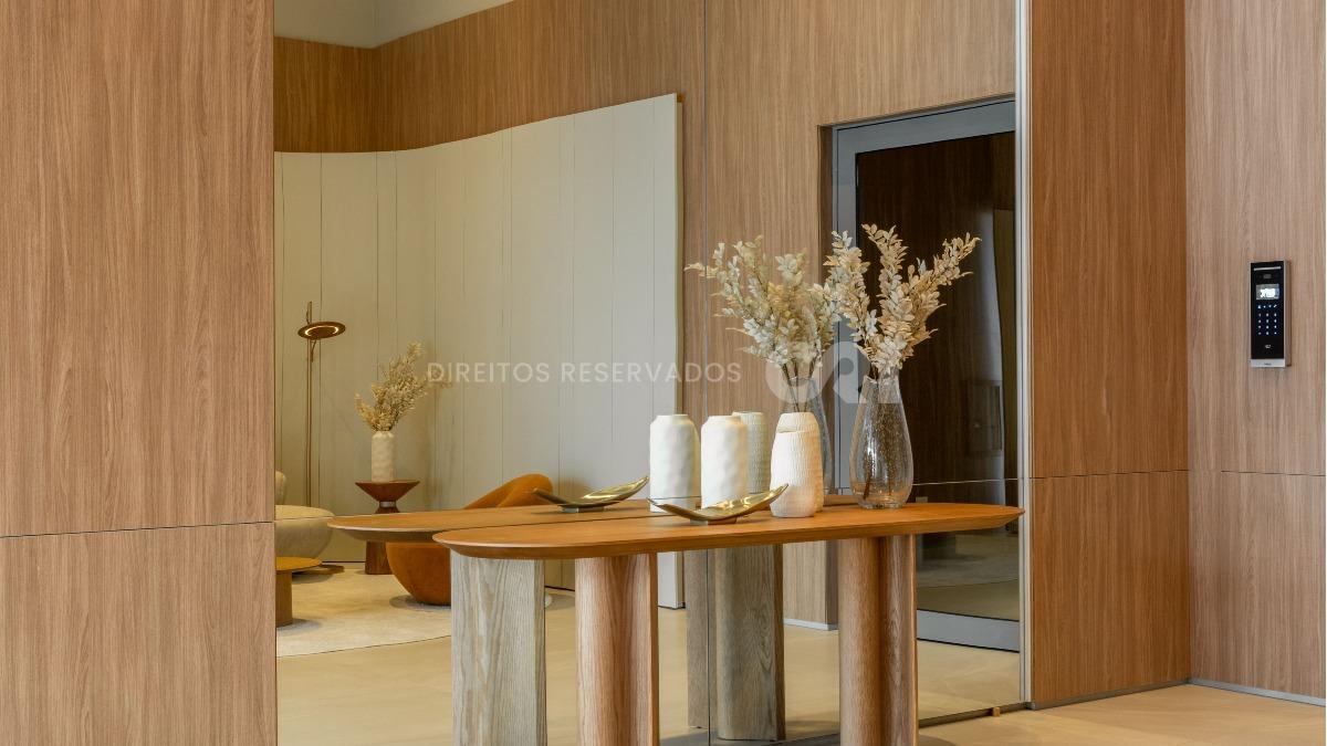 Apartamento com 03 Quartos no Monte Solaro no Centro em Itajaí