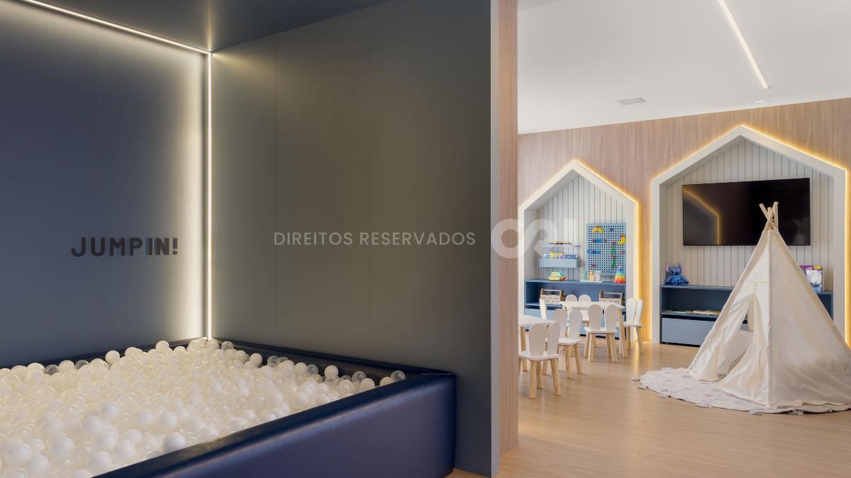 Apartamento com 03 Quartos no Monte Solaro no Centro em Itajaí