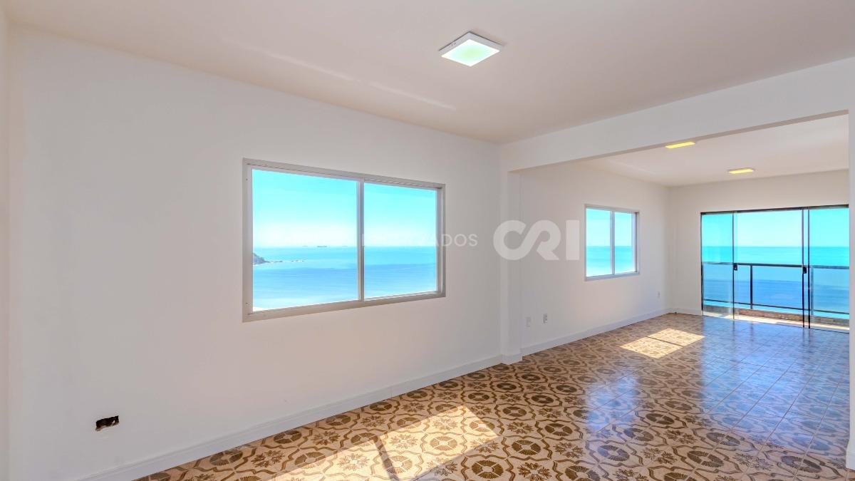 Apartamento com 3 Suítes Frente Mar no Edifício Concorde, Centro de Balneário Camboriú