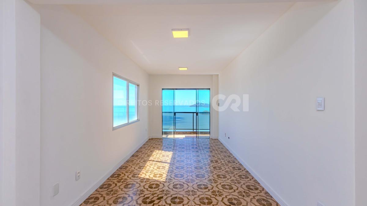 Apartamento com 3 Suítes Frente Mar no Edifício Concorde, Centro de Balneário Camboriú