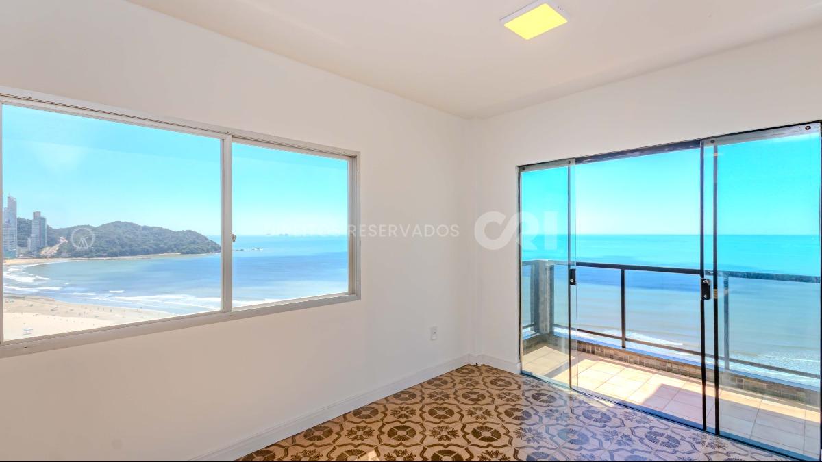 Apartamento com 3 Suítes Frente Mar no Edifício Concorde, Centro de Balneário Camboriú