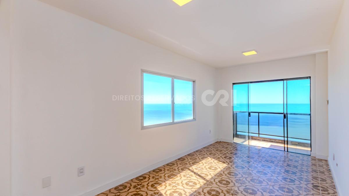 Apartamento com 3 Suítes Frente Mar no Edifício Concorde, Centro de Balneário Camboriú