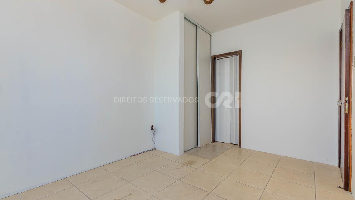 Apartamento com 3 Suítes Frente Mar no Edifício Concorde, Centro de Balneário Camboriú