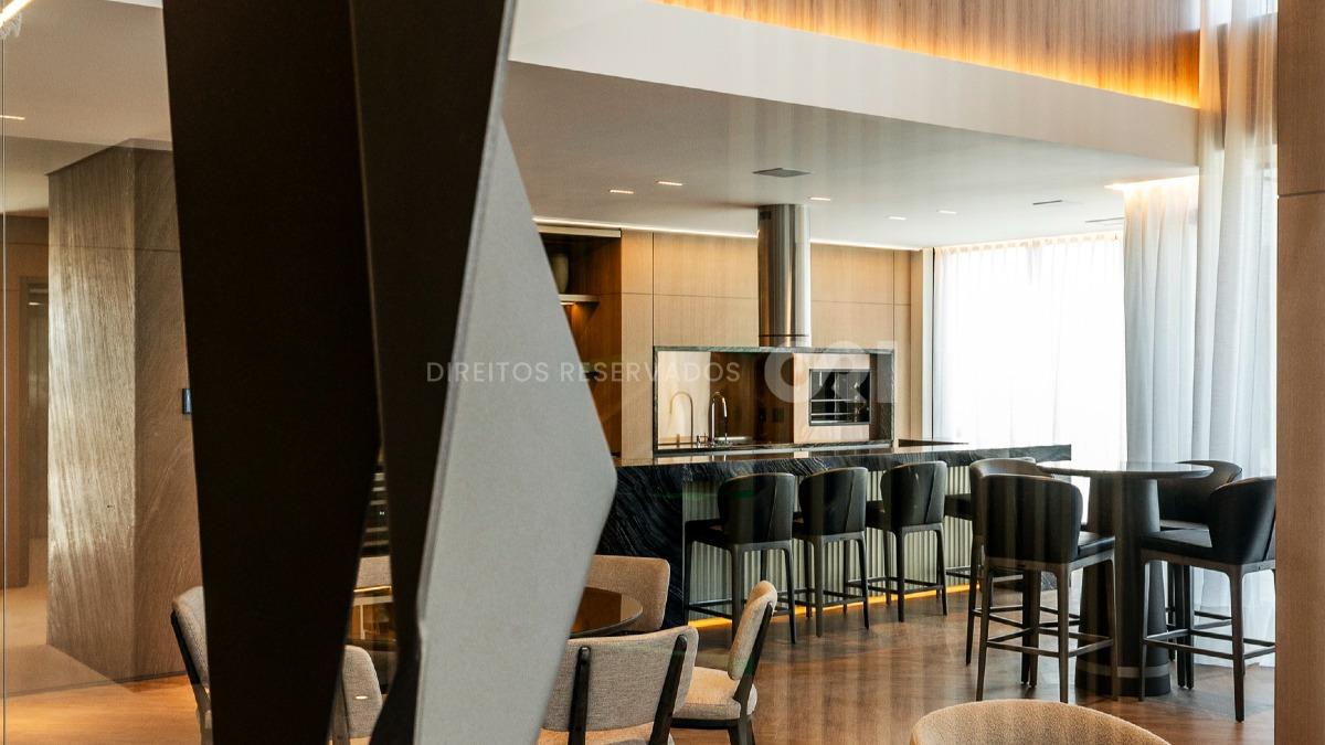 Apartamento com 3 Quartos no Vista Mare no Bairro Fazenda em Itajaí
