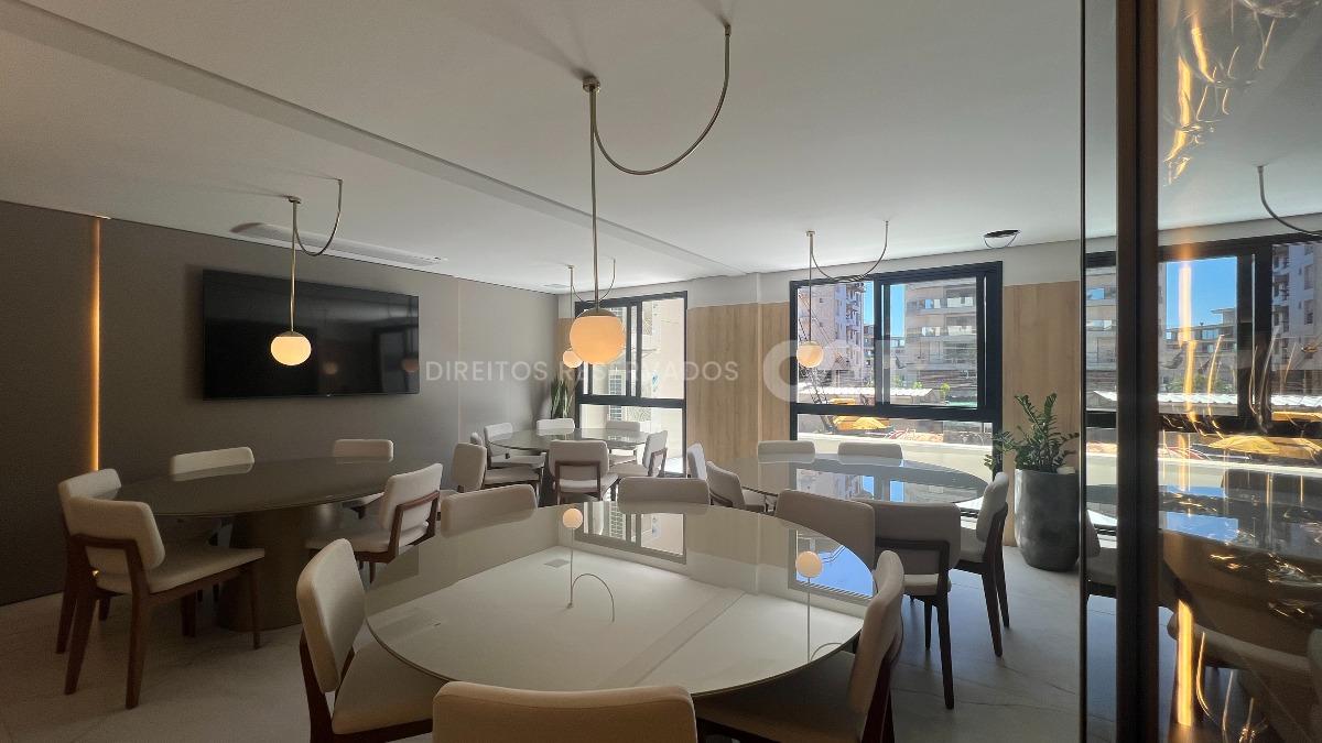 Apartamento com 3 Dormitórios no Brava Vel Residence na Praia Brava em Itajaí