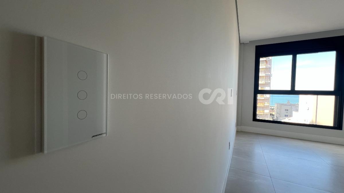 Apartamento com 3 Dormitórios no Brava Vel Residence na Praia Brava em Itajaí