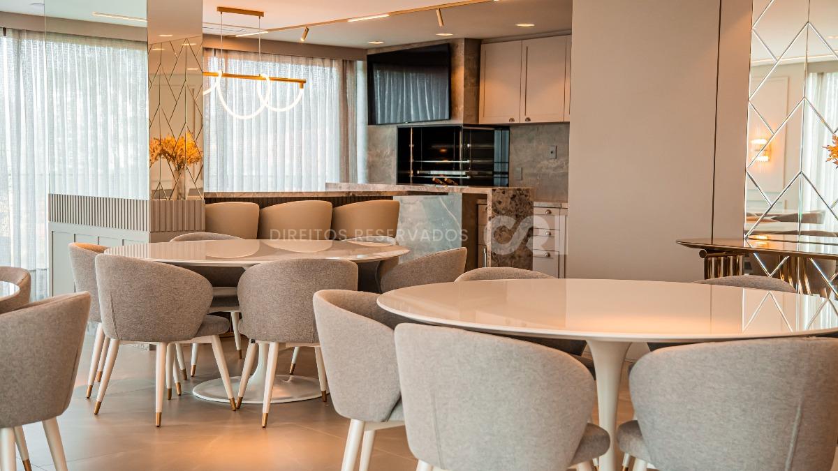 Apartamento com 3 Dormitórios no Torres da Brava na Praia Brava, Itajaí
