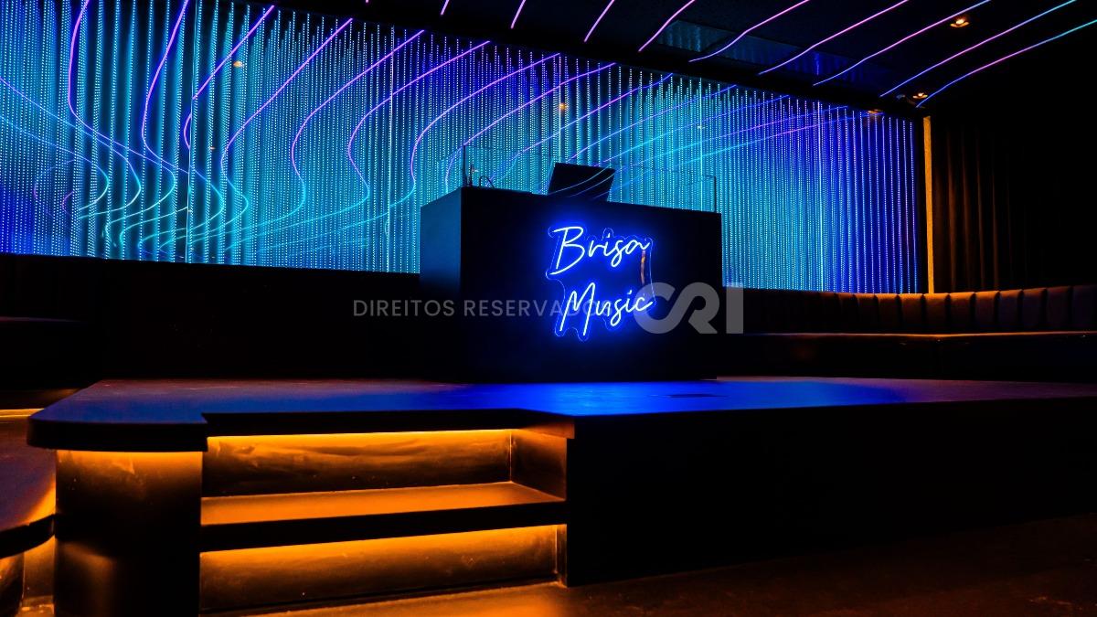 Apartamento com 110m² de 3 dormitórios no Torres da Brava na Praia Brava em Itajaí