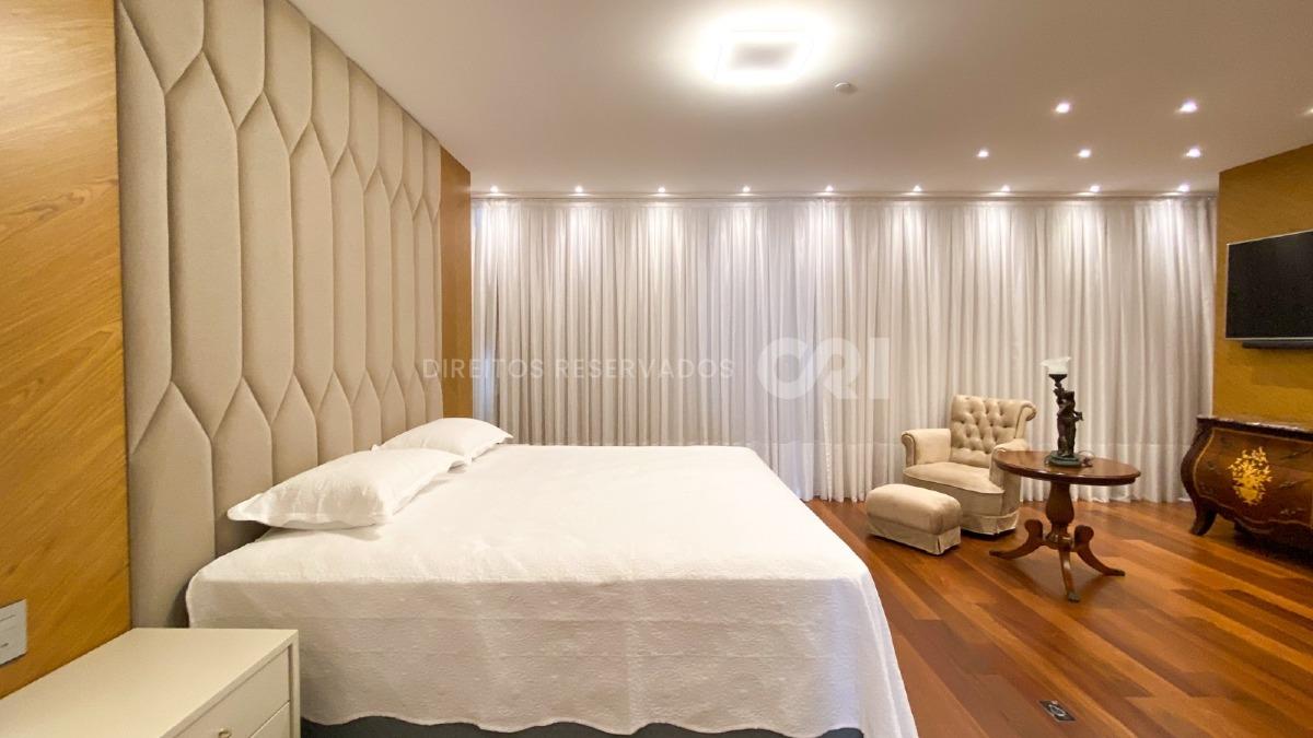 Apartamento Frente Mar com 3 Suítes no Copenhagen na Barra Sul em Balneário Camboriú